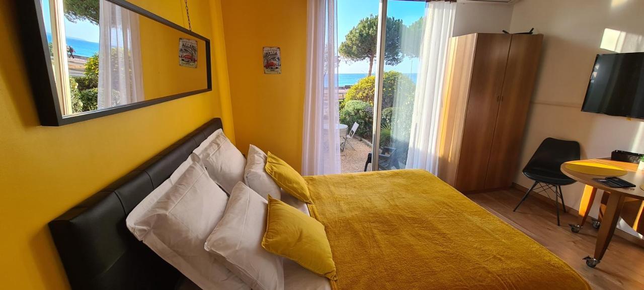 Studio De La Plage - Mer, Terrasse Et Garage Cagnes-sur-Mer Eksteriør billede